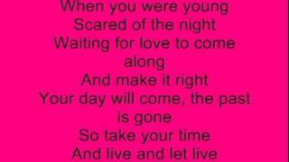 Something Bout&#39; Love- David Archuleta   + Lyrics