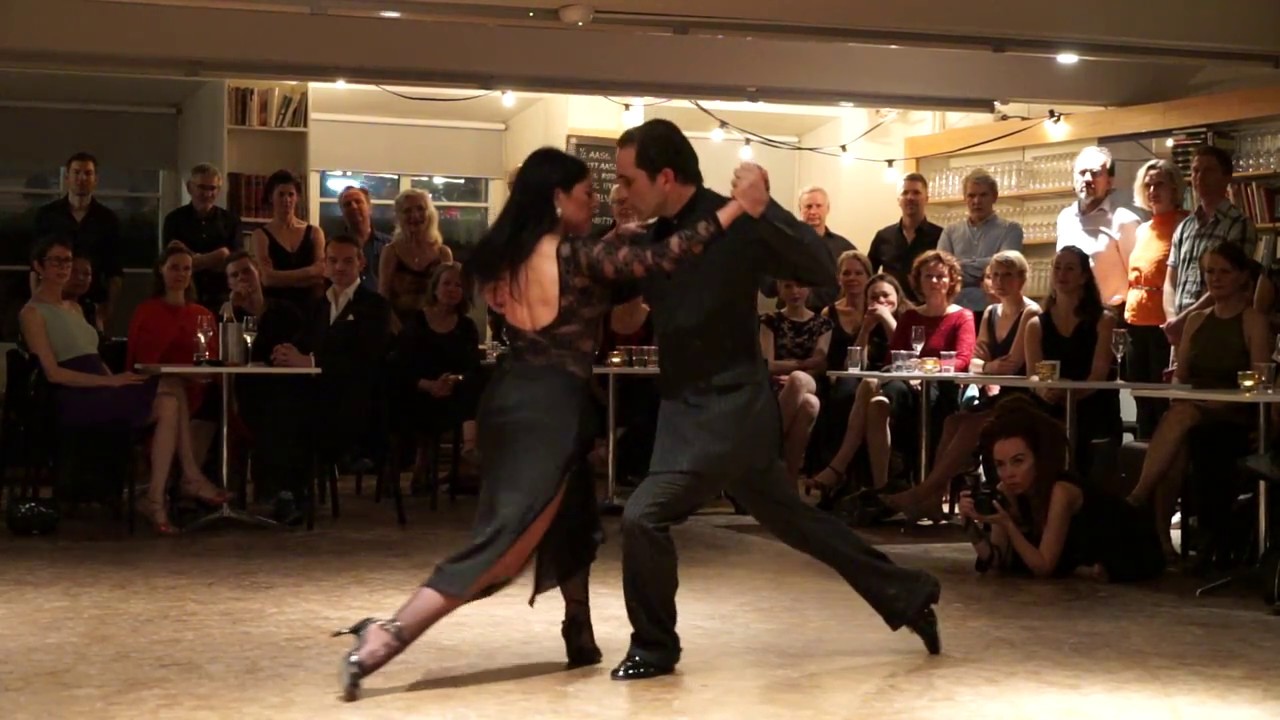 Ezequiel Paludi & Geraldina Rojas 3/4 - A unos Ojos - Anibal Troilo Oslo Tango