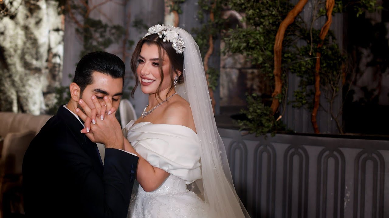 This Couple Loved The Victorian Era , So They Decided To Live In it !