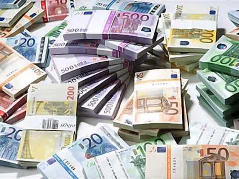 Kes Money Lova By McRestlesS Ft. Smiley 2013