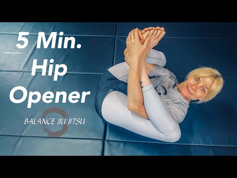 How to open your hips in 5 min./Yoga for BJJ #hips #hipopener #yoga #bjj