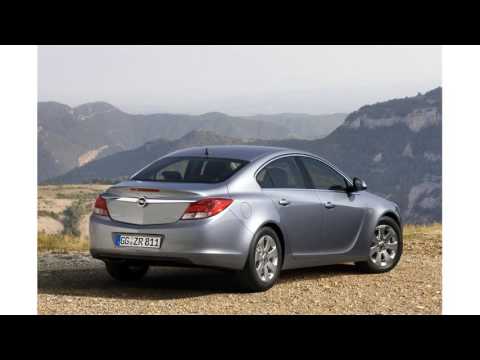 2010 Opel Insignia 2