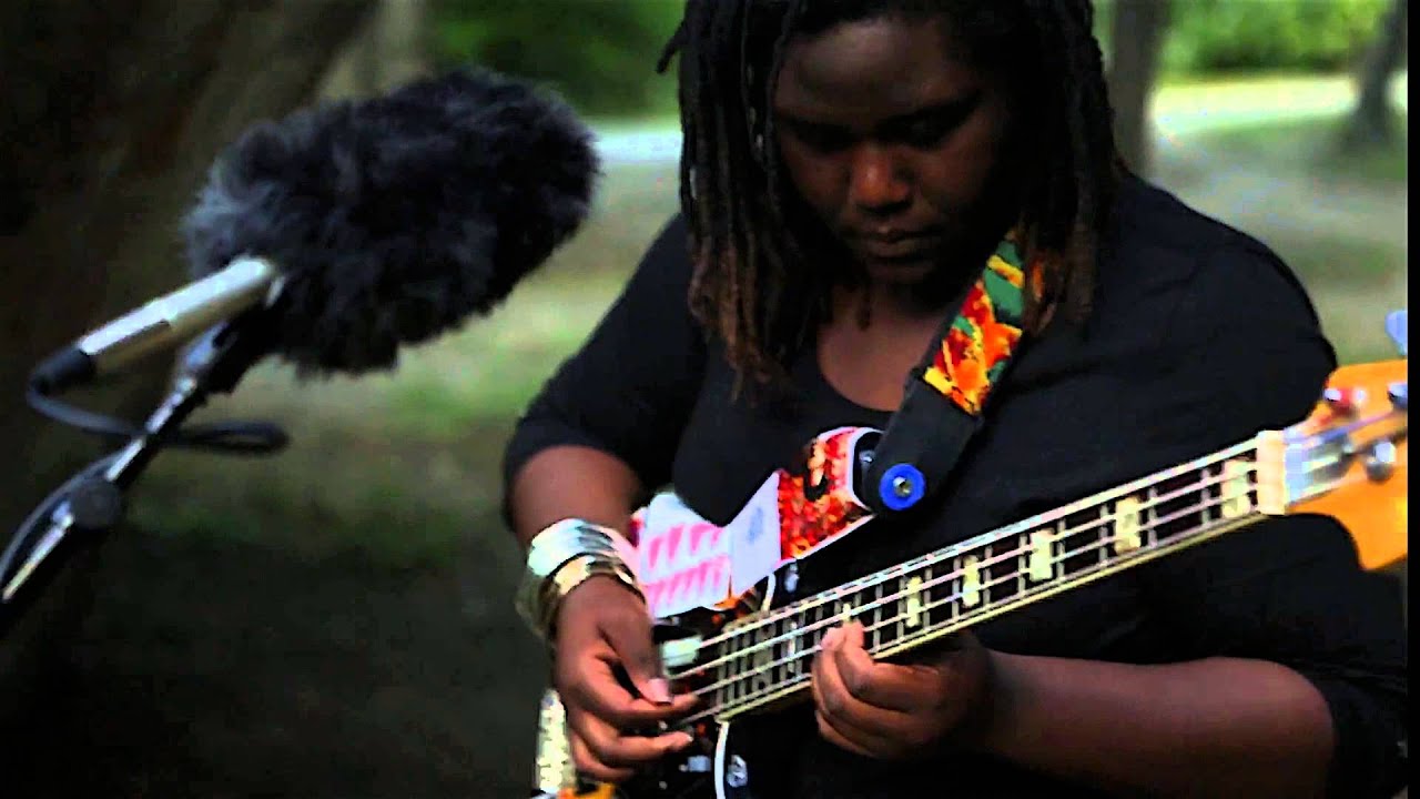 Promotional video thumbnail 2 for Mal Devisa