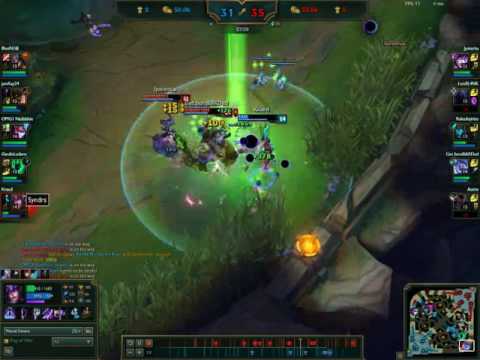 Thresh saves Syndra!