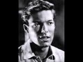 Richard Chamberlain sings Blue Guitar. 