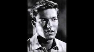 Richard Chamberlain sings Blue Guitar.