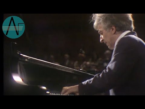 Vladimir Ashkenazy: R. Schumann - Etudes Symphoniques Op. 13