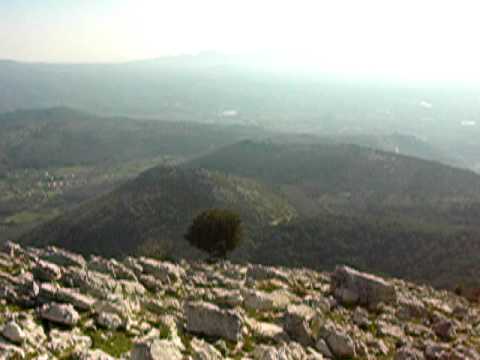Castelforte,sulla cima di Monte Furlito lato davanti