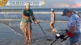 Beach Metal Detecting New Smyrna Beach Florida | The Detecting Duo S03E39