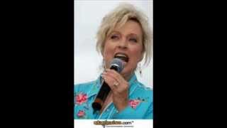 Connie Smith - For Goodness Sake It&#39;s Love