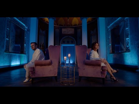 VALENTINA STELLA ft. ANDREA SANNINO - Stamme ancora cca' ( B.Lanza-I.Iorio-G.Ferrigno) v.ufficiale