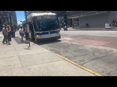 Bus B62