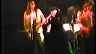 EARTHWORX - Tin Soldier (Small Faces cover) - live(1982).wmv