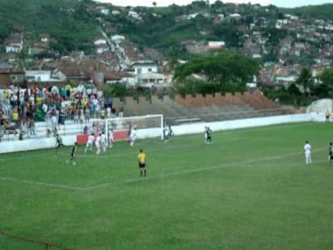 Barreiros Futebol Clube - Gol de Léo Gama contra o Centro