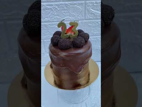 Bolo de chocolate trufado