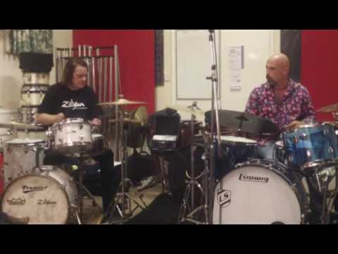 Pete Cater & Lee Smith brush duet