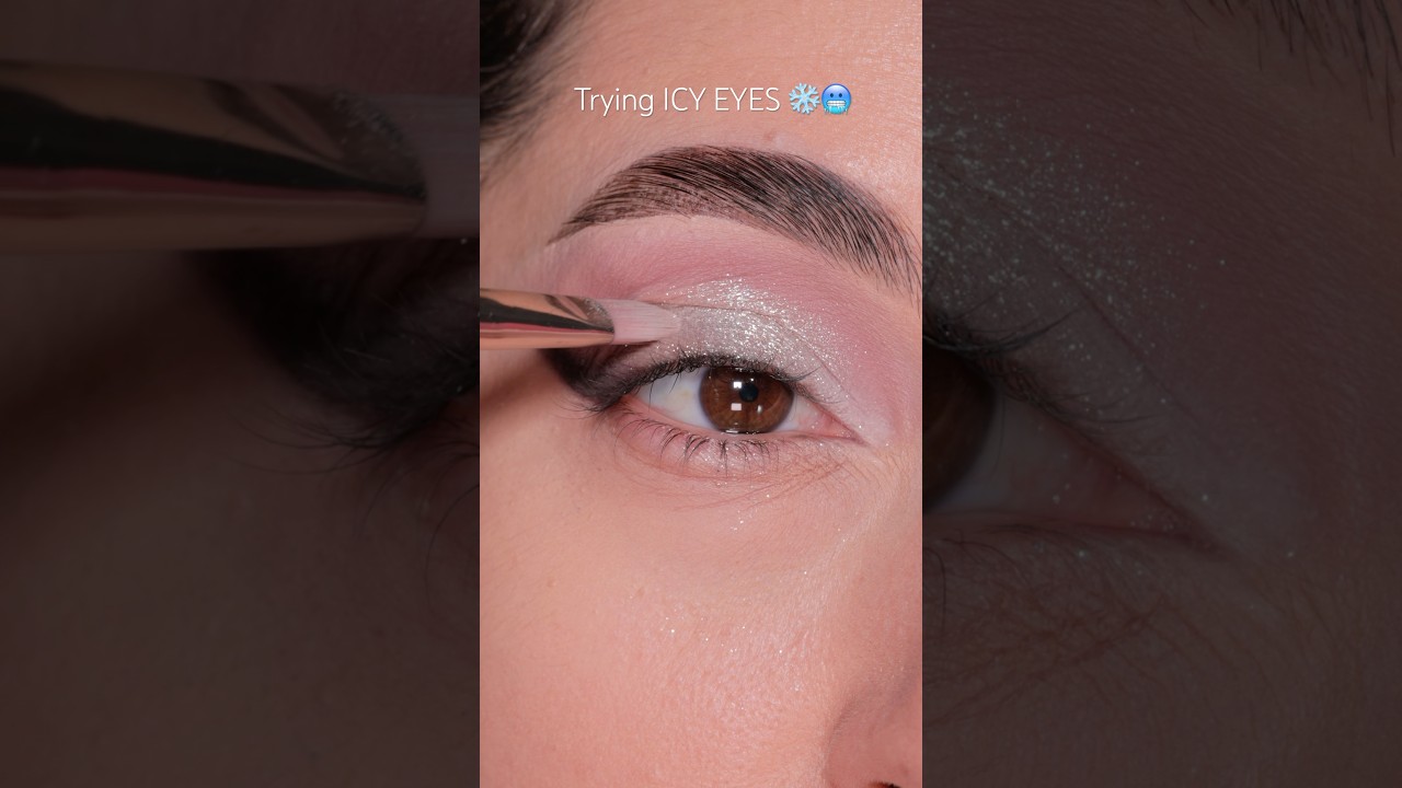 Trying ICY EYES trend❄️#hudabeauty #icynude #icyeyes #makeup #wintermakeup #макияж #makeuptutorial