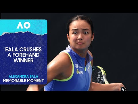 Alexandra Eala Hits a Scorching Forehand Winner | Australian Open 2026 First Round