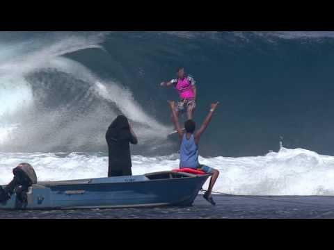 Defining Moments: Jeremy Flores' Perfect 10 - Billabong Pro Tahiti 2013