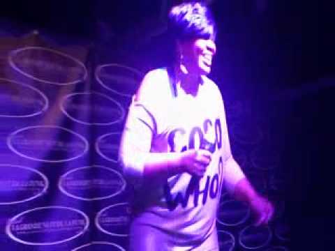 carmen clayton .  show soirée funk attitude . 18/02/2012