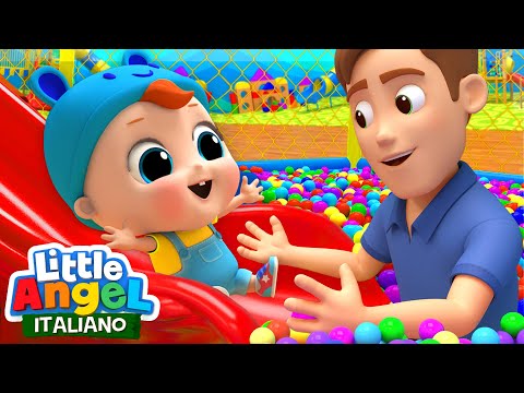 Andiamo al parco giochi! | Divertirsi in famiglia | Little Angel Italiano
