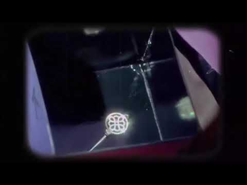 Krystal ╚ ⠀⠀🌹⠀⠀⠀⠀gσ∂ ιѕ α ωσмαη⠀⠀⠀⠀ 🌹 ⠀⠀ ╝