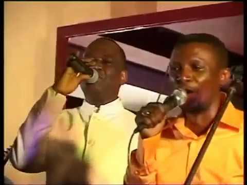 Zaiko Langa Langa ''Nkolo Mboka'' - Les Trois Glorieuses Salon Congo (Entier) 2009