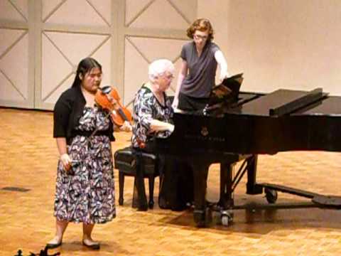 Concerto for Violin and Orchestra, Allegro, Samuel Barber,  Violin by Mari Hashimoto,