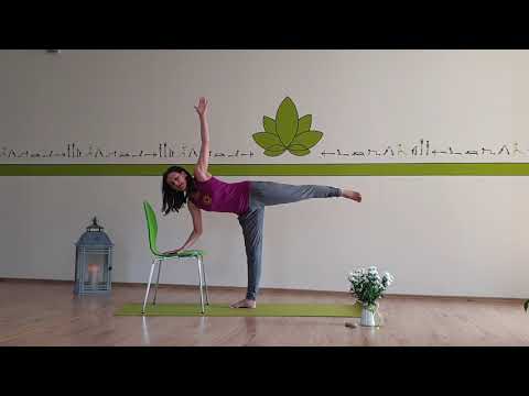 Teil 7 - Halbmond mit Stuhl (Vorbeuge aus Schrittstellung und Gleichgewichtshaltung)