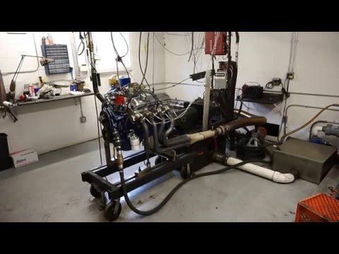 Basic Ford 390 FE, Edelbrock Heads, Performer Intake on dyno