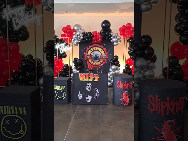 Vídeo relacionado con Suministros de fiesta de rock and roll, incluyendo plato, servilletas, mantel, popotes, para decoraciones de fiesta temática de música rock, sirve para 20 invitados