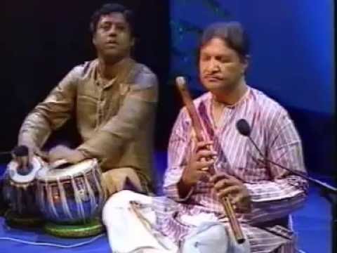 Pandit Hari Prasad Chaurasia plays Raga Miya Malhar.