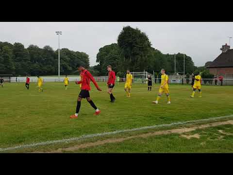 Tring Athletic 1-1 Harpenden Town