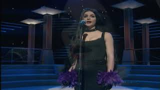 Sinéad O’Connor performs an a cappella version of the hymn ‘Make Me a Channel of Your Peace’