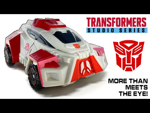 GAME CHANGER?! Transformers Studio Series Gamer Edition WFC Voyager Class RATCHET Review