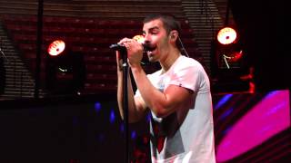 Jonas Brothers - Drive (Soundcheck) San Diego 8-14-13 HD