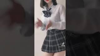 tiktok の可愛い女の子 #パンチラ#Shorts #14