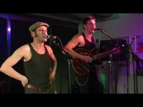 Les Trois Coups - Un arc contre un fusil - Live à la MDE (Lille)