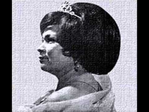 "El árbol de mi casa" - Carmencita Lara - Los Dávalos