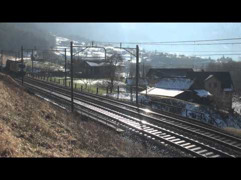 Bahnverkehr in Erstfeld & Rotkreuz