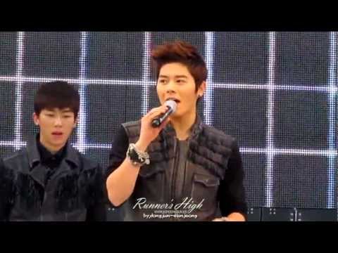 [Fancam] 121117 ZE:A Dongjun - Body to Body (A walk with the Stars)