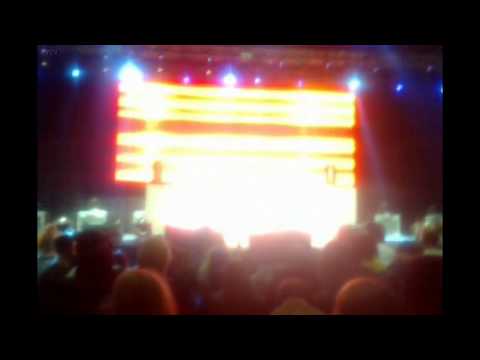Technotronic (Mc  Eric) @ Best of 90's ~ '' Štark arena'' ~ 11.10.2015