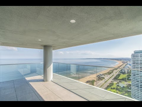 Video de YouTube - Apartamento en Alquiler de 3 dormitorios con Piscina y Garage en Playa Mansa, Maldonado