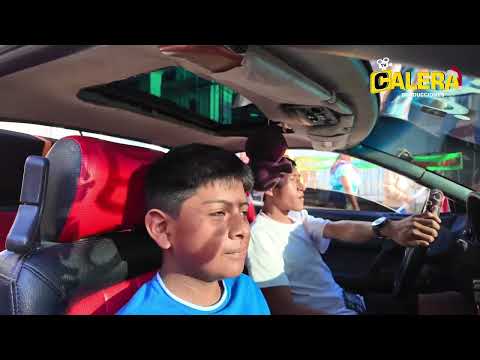 Desfile de autos deportivos en Cabricán, Quetzaltenango.