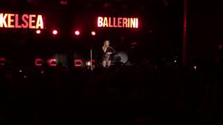 Kelsea Ballerini performs &quot;Roses&quot;