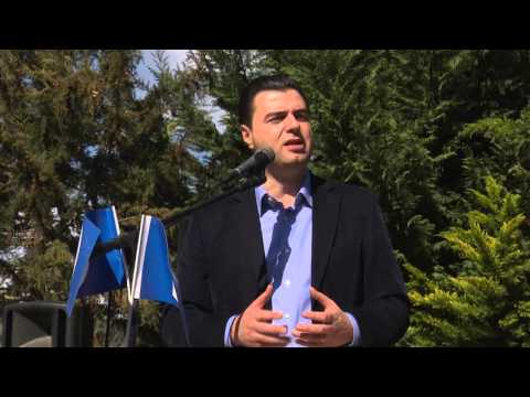 Basha: Populli varfërohet - Top Channel Albania - News - Lajme