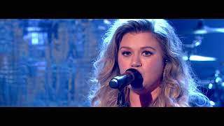 Kelly Clarkson - Love So Soft [Live on Graham Norton HD]