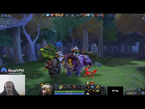 Topson watches some Sussy techies action