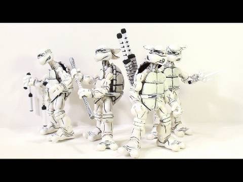 Video Review of the Black and White NECA; Teenage Mutant Ninja Turtles