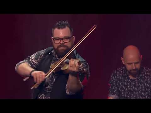 Blazin' Fiddles - 'Colgrave Soond' live from Førde Festival, Norway